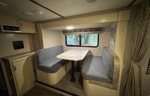 2019 Winnebago Industries Towables Micro Minnie 2306BHS RV rental photo 6