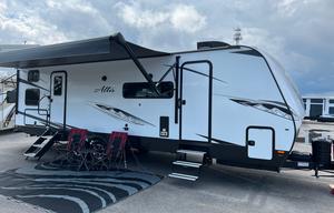 2023 EAST TO WEST Alta 2800KBH RV rental photo 12