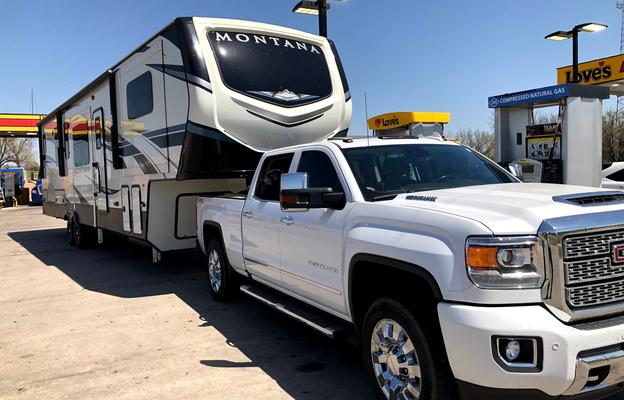 2021 Montana RV – Optional Truck Rental Available!