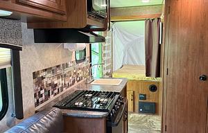 2015 Jayco Jay Feather Ultra Lite X17Z RV rental photo 6