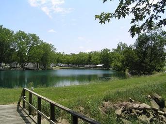 Cottonwood Lakes Campground LLC