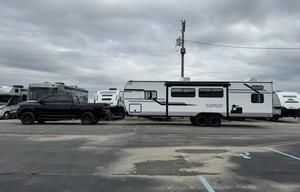2025 Alpha Wolf Bunkhouse | Sleeps 8 | Deliverable