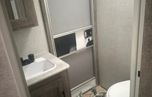 2021 Wildwood Heritage Glen 314BUD RV rental photo 12