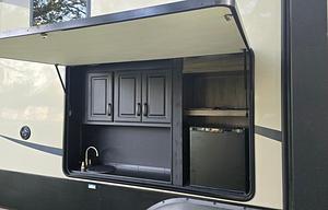 Luxury RV for Events & Weekends | Deliverable