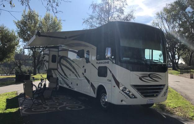 2020 Thor Motor Coach 35M
