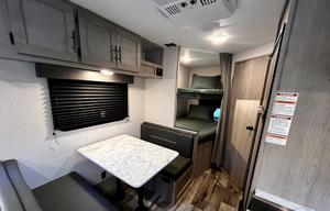 **BRAND NEW Ready for your National Park adventure