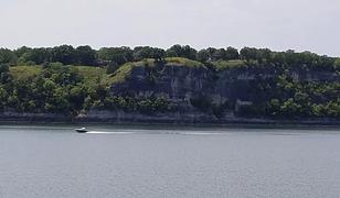 Cookson Bluff across from Cookson Bend Park