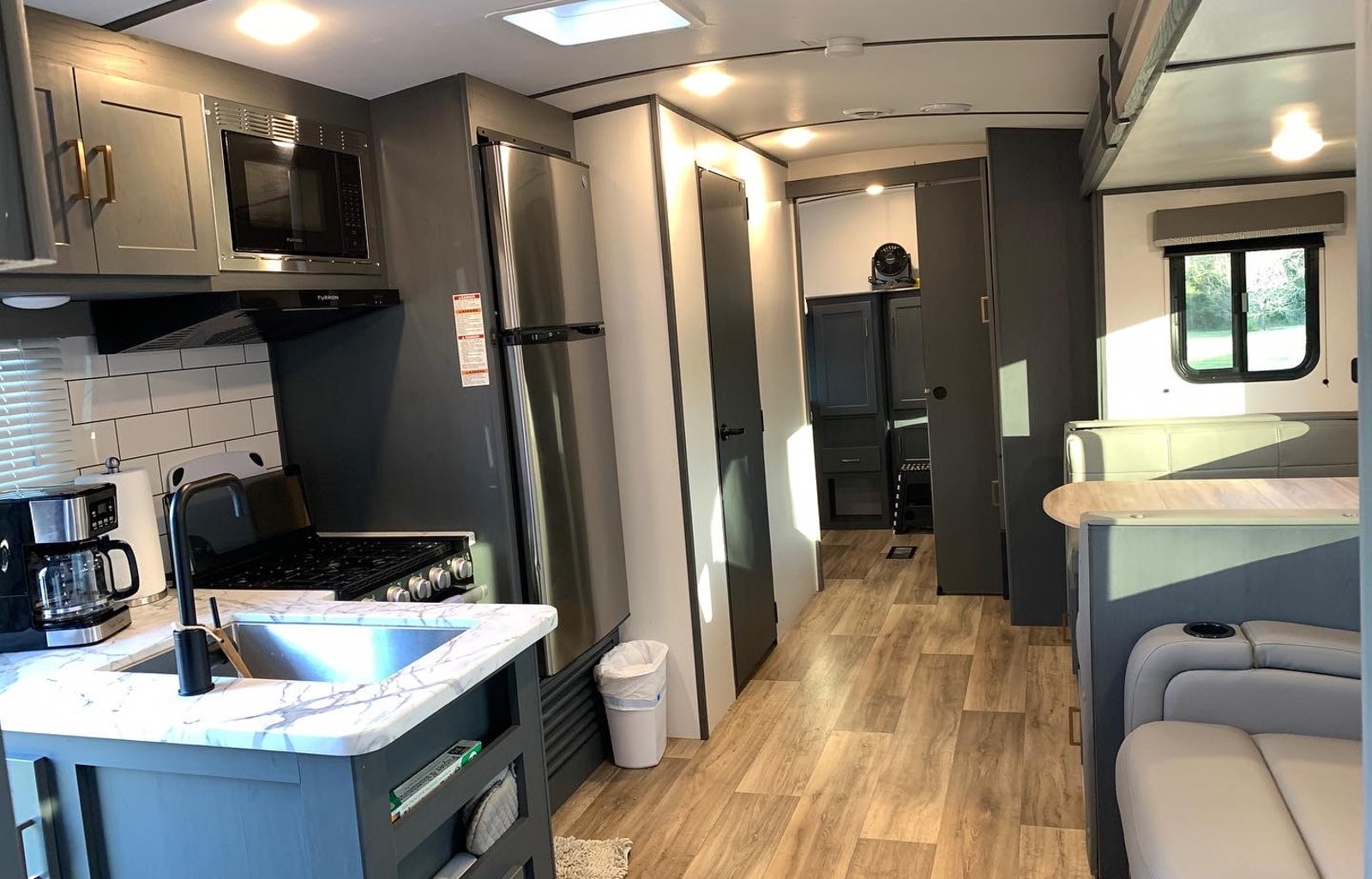 The Voyager~ 2 bed/1 bath Quad bunks, sleeps 8