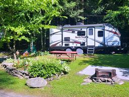 Lakeside Campground - Windsor