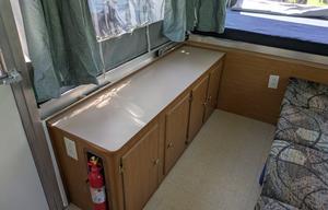 2002 Coleman Sedona Pop up Perfect for boondocking