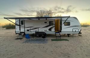 2021 Keystone Cougar 29BHS fully loaded and bunks