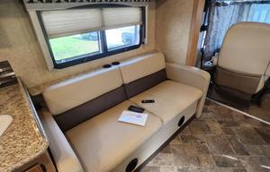 2015 Thor Motor Coach ACE 29.3 RV rental photo 6