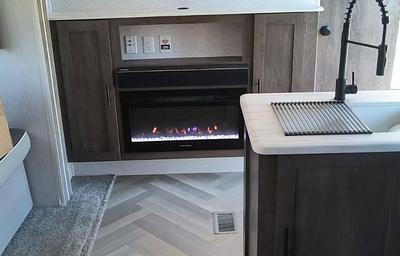 2022 Forest River RV Salem 31KQBTS RV rental photo 3