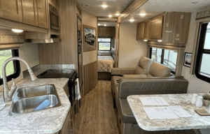 A5-Pursuit Sleeps6-Comfort, Space, Road Confidence