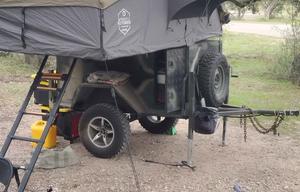 Overlanding camper trailer
