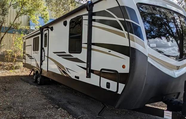2021 Keystone Outback 330RL