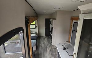 2021 Keystone RV Sprinter 32BH RV rental photo 8