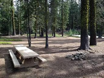Red Fir Flat, Loop: RED FIR FLAT GROUP CAMPGROUND