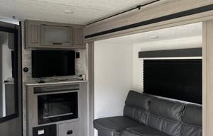 2024 Keystone RV Coleman Light 1805RB