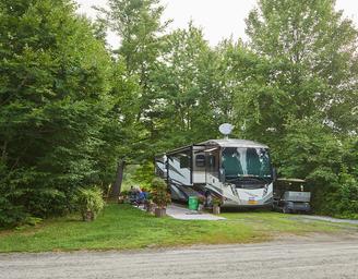 Lake George Escape Campground