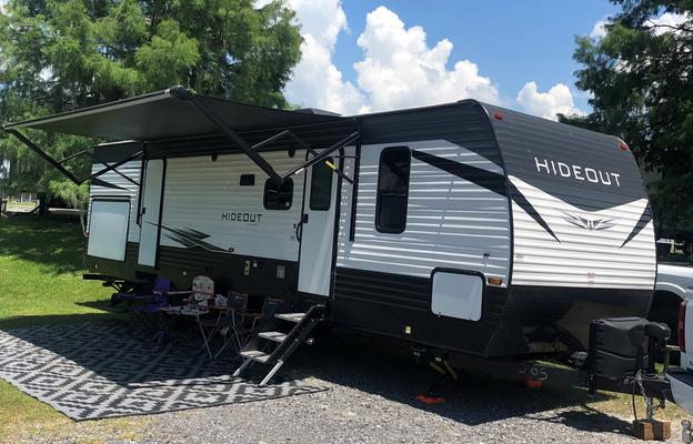 2021 Keystone RV Hideout 318BR