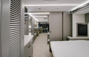 2027 Coachmen Mirada 35ES