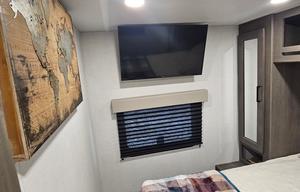 2024 Transcend Xplor 26BHX Luxury Bunkhouse