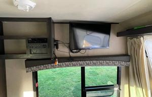 2019 Keystone RV Premier Ultra Lite 19FBPR