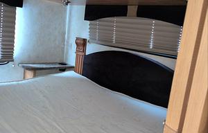 2011 Fleetwood RV Storm 32BH RV rental photo 13