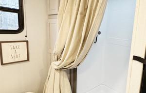 *LUXURY DELIVERED TO YOU!*  HIGHLAND HIDEAWAY