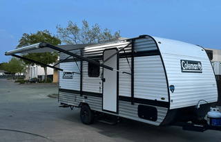 2025 Coleman 17B Cozy Nomad