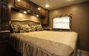 Thor Hurricane 29M | King Bed | Sleeps 6+