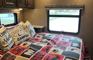 2018 Thor Motor Coach Four Winds 31W