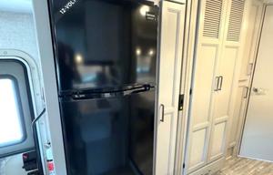 2025 American Coach Thor Motor Coach geniva RV rental photo 20