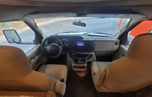 2019 Winnebago Outlook 22C RV rental photo 8