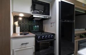 2026 Impression 315MB RV rental photo 4