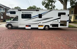 2021 Forest River RV Sunseeker 3250DSLE