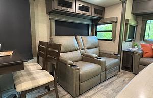 2023 Grand Design Reflection 367BHS RV rental photo 8