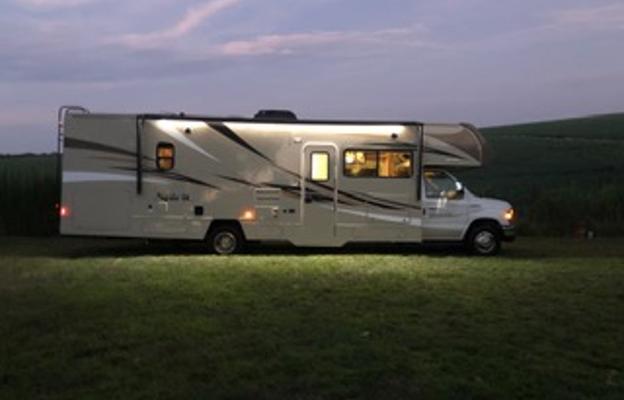 2019 Winnebago Spirit Bunk beds