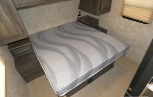 Highland Ridge Open Range Ultra Lite 31ft Sleeps 8