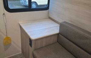 2023 Silver lake M-17BHLE RV rental photo 10