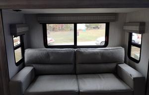 Kristin's River Camper RV rental photo 9
