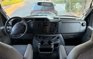 2016 Thor majestic 23a RV rental photo 6