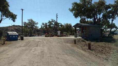 Crossroads Campground facilities