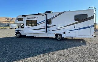 2020 32ft Class C Sun seeker Forester