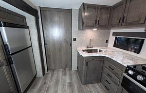 Starcraft Autumn Ridge | Comfy Modern Camper