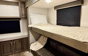2021 Keystone RV Cougar Half-Ton 34TSB