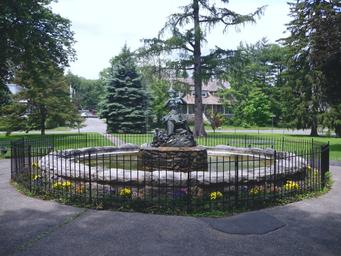 Larchmont Manor Beach