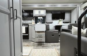 MEET THOR, OUR HIGH CLASS RV FOR 8