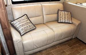2020 Thor Motor Coach Miramar 37.1